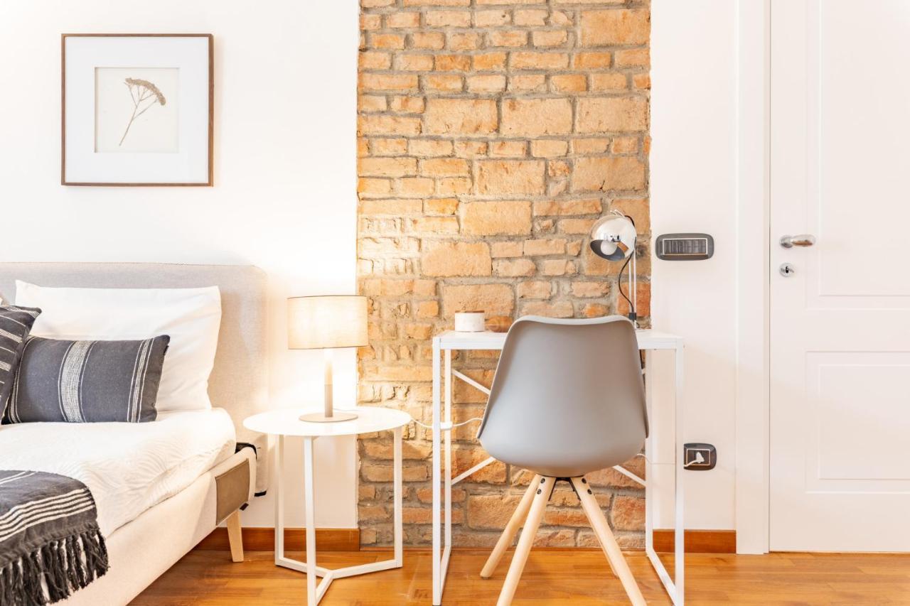 Apartament Easylife - Elegante Trilocale In Zona Porta Venezia Mediolan Zewnętrze zdjęcie